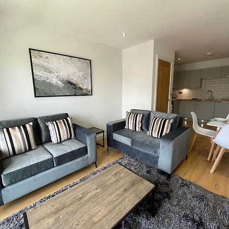 Stylish And Modern 2Br Apartment With Parking Sheffield Eksteriør bilde