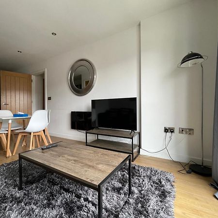 Stylish And Modern 2Br Apartment With Parking Sheffield Eksteriør bilde